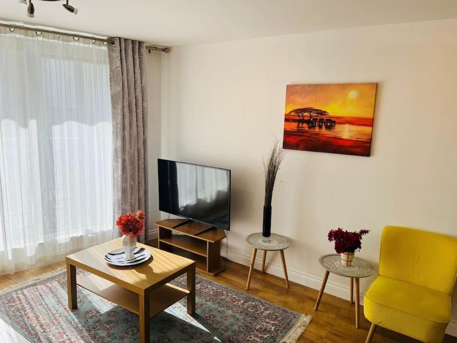 ווטפורד Bright And Calm Apartment - Watford מראה חיצוני תמונה